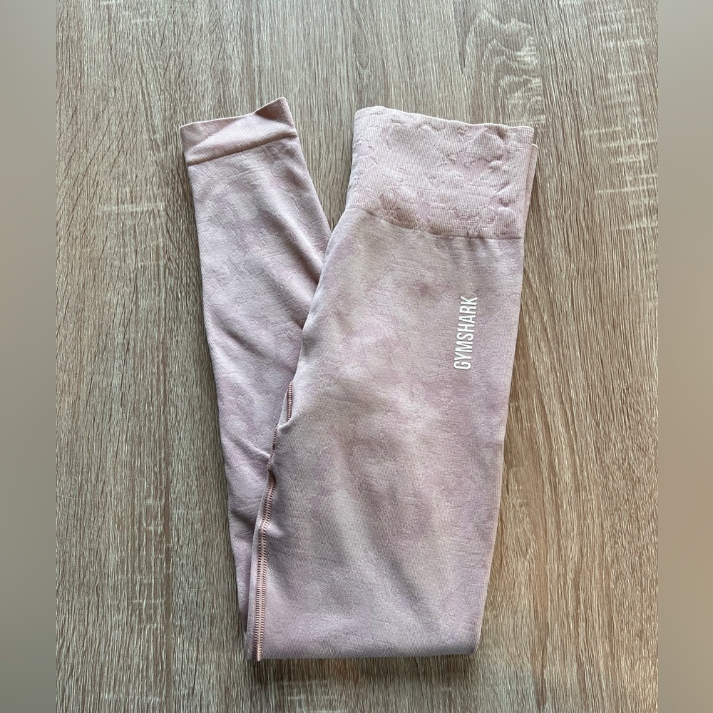 Gymshark Adapt Camo Leggings. Lightly worn, like new